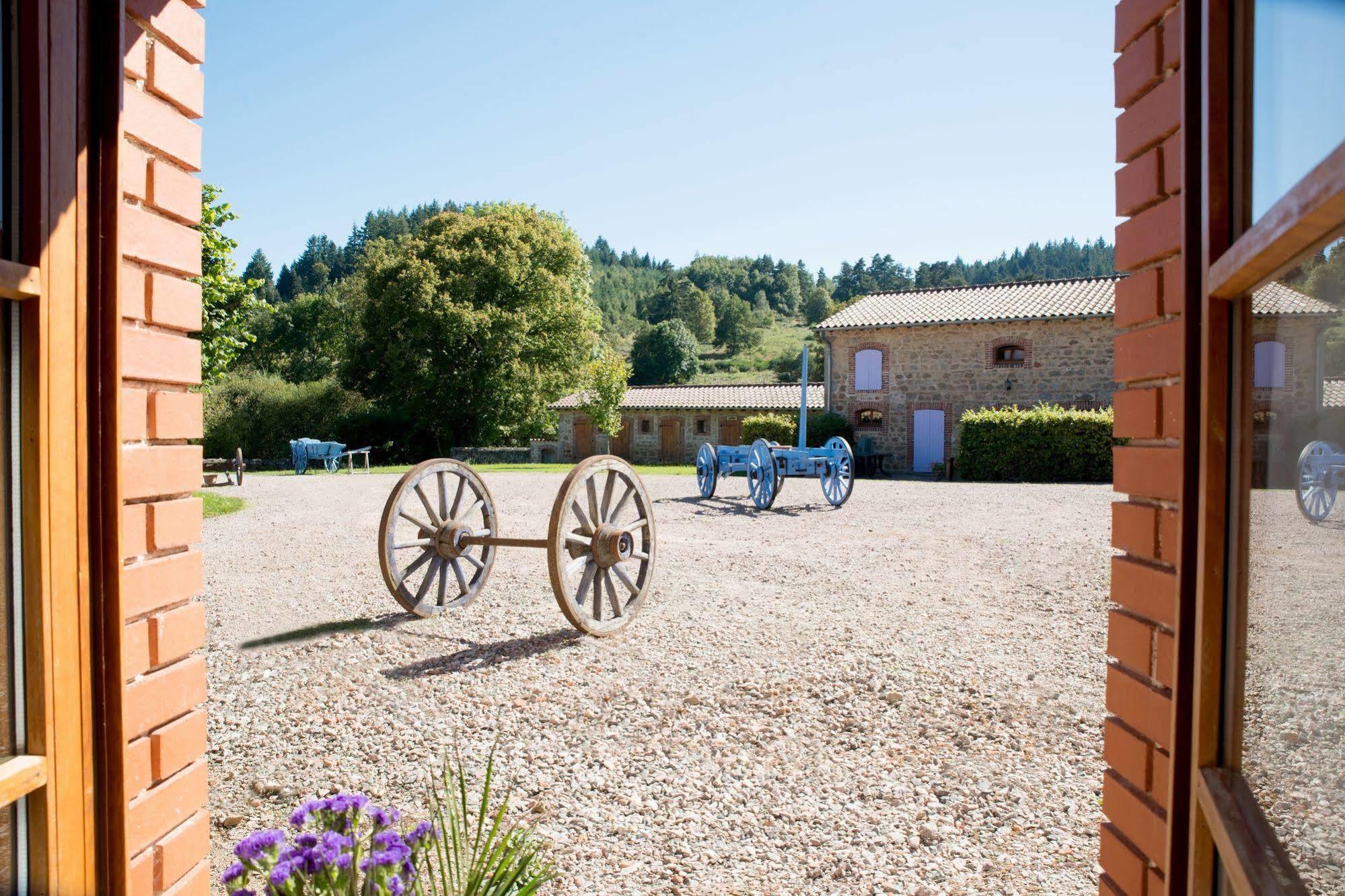 Domaine De La Plagnette Hotell Les Salles Eksteriør bilde